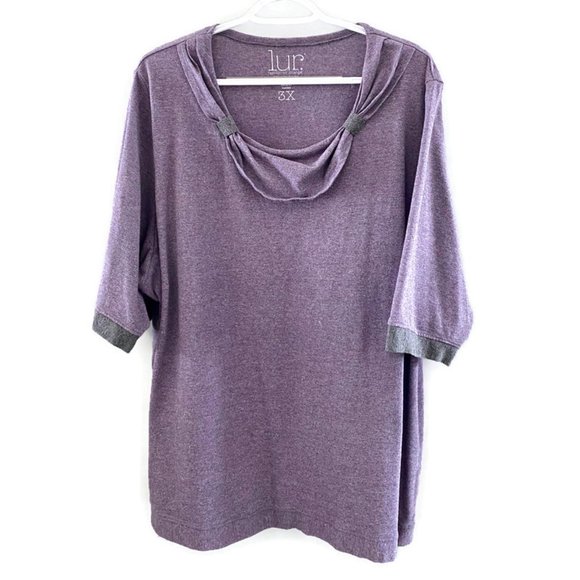 lur Tops - 3/$20! 3X Purple Short Sleeve Folded Neck Accent Top ⎜ Gently Used
